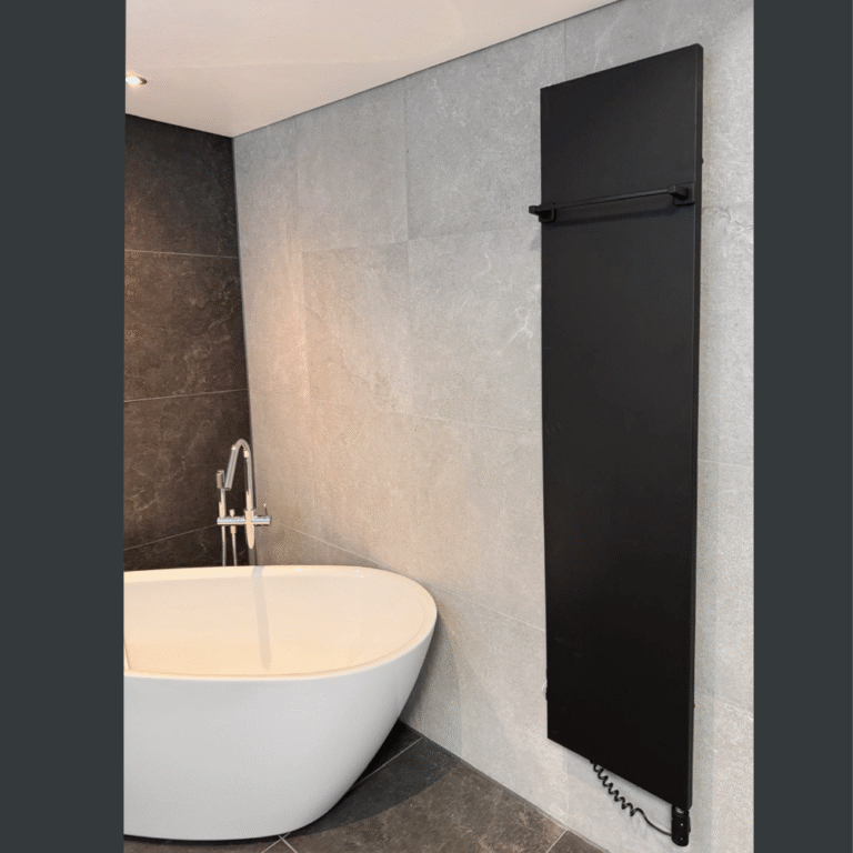 Minimalisme in zijn meest verfijnde vorm bij Jansen Sanitair in Nijverdal